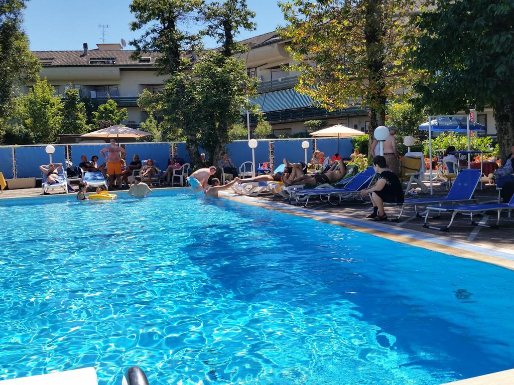 Mondial Park Hotel Fiuggi Exterior foto